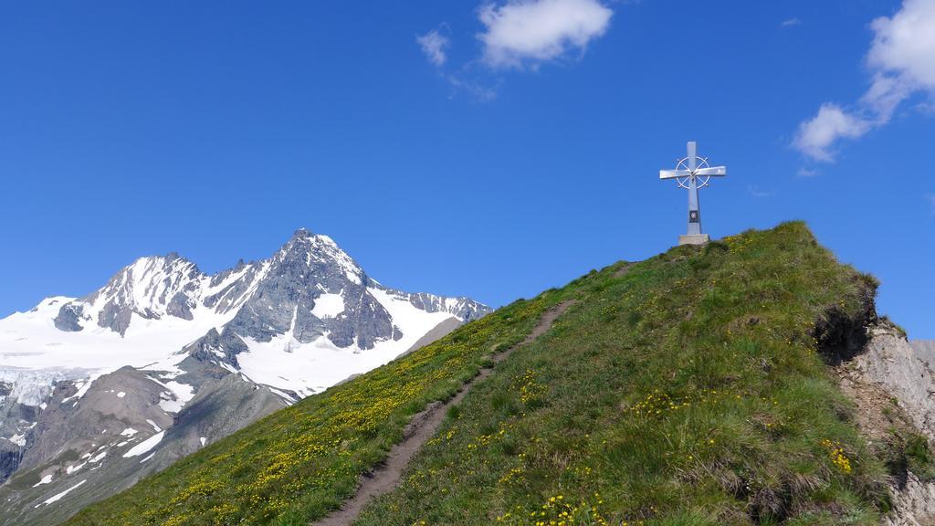 Gastehaus Hanser Kals-am Großglockner Kamer foto